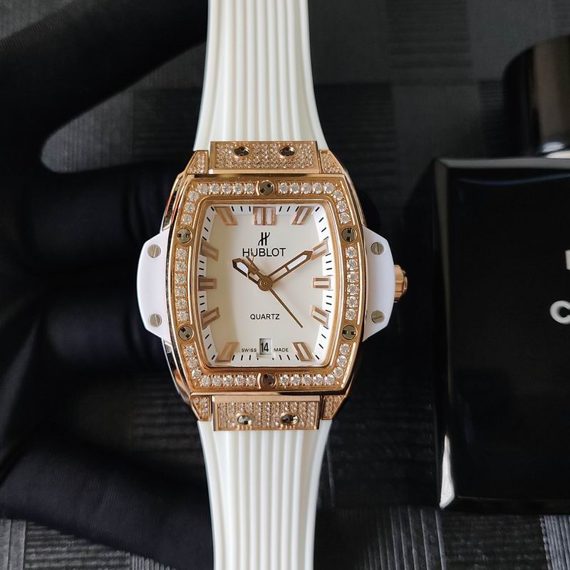 Hublot W38mm 109